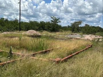 Commercial & Industrial Land