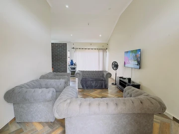 2 Bedroom Garden Flat