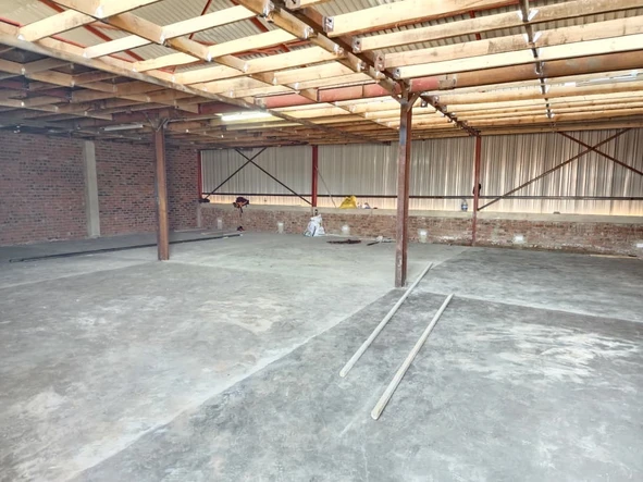Warehouse & Factory