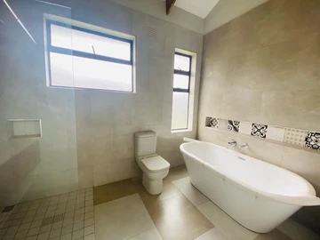 4 Unit Townhouse Complex