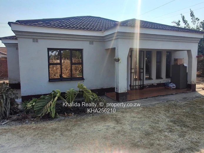 GOODHOPE WESTGATE LAND with a 2-BEDROOM COTTAGE FOR SALE