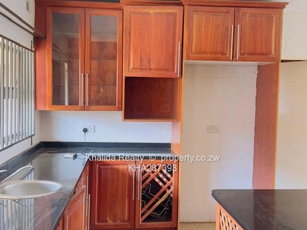 Fairview PROPERTY FOR SALE