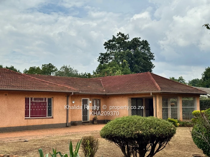 Vainona House to Let (Sole Mandate)