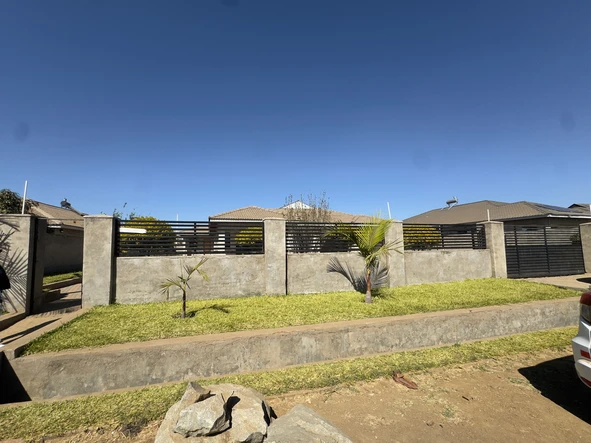 4 Bedroom House