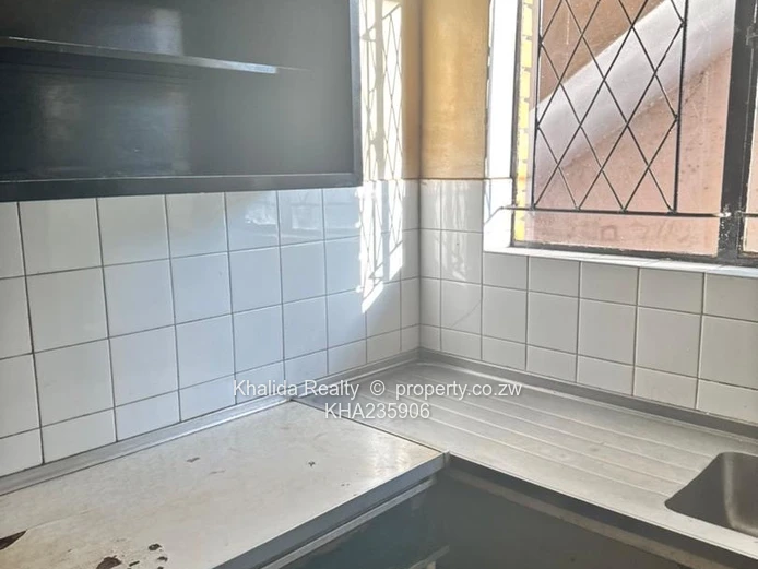 Waterfalls Parktown house for rent 