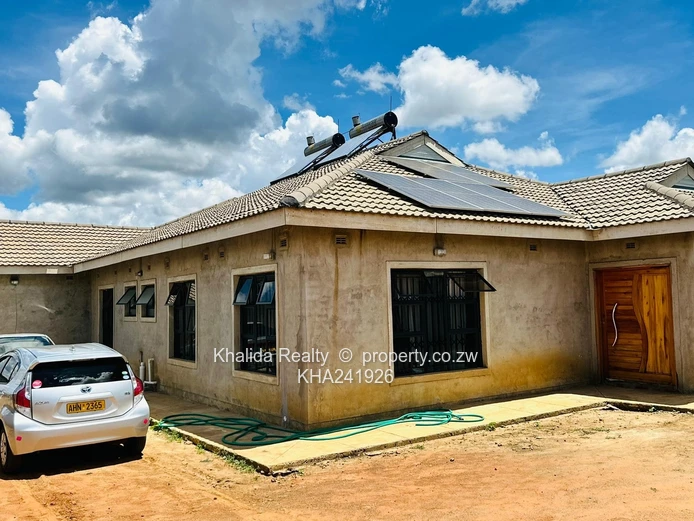 Investment Property for Sale – Bindura Near Ezekiel Guti University (Sole Mandate)