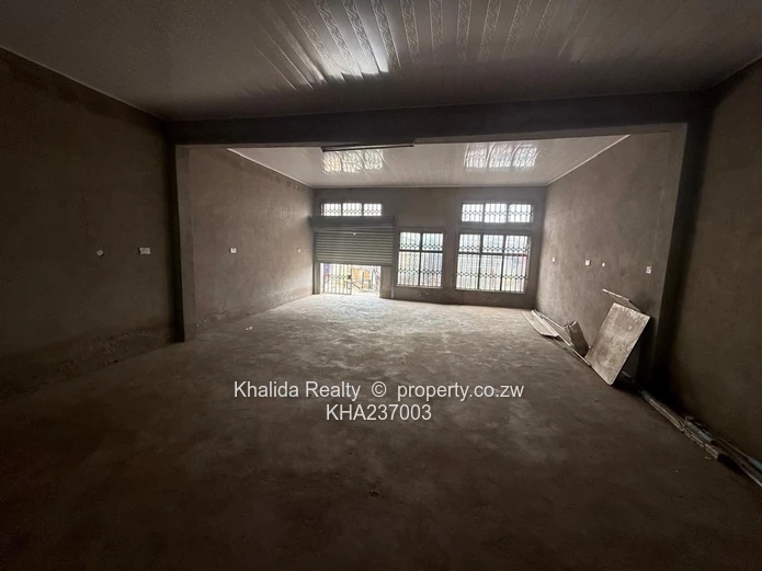 Chitungwiza Makoni shop for sale 