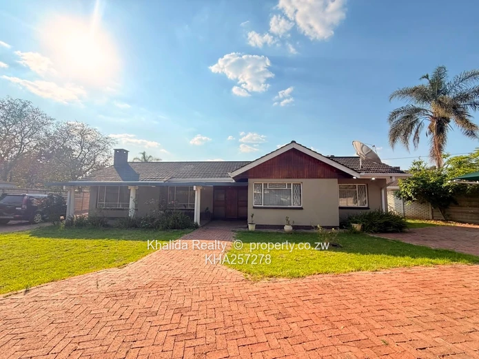 Eastlea Commercial property for rent 