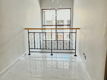 3 Bedroom Flat & Apartment