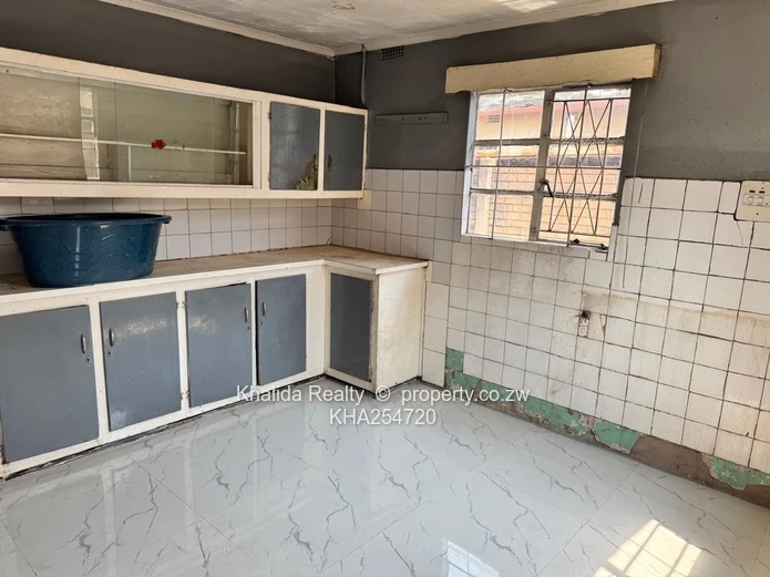 Glen view 3 property to let 