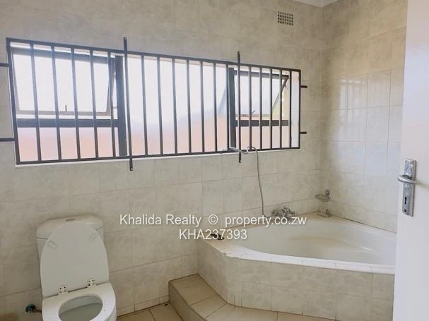 Fairview PROPERTY FOR SALE