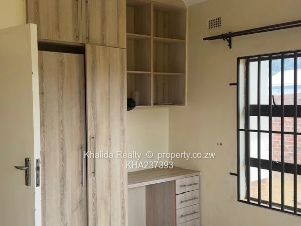 Fairview PROPERTY FOR SALE