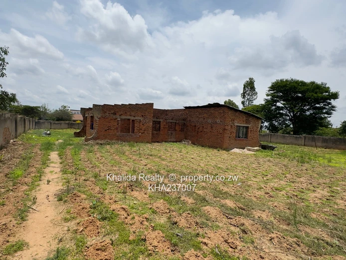 Riverside Ruwa incomplete house for sale 
