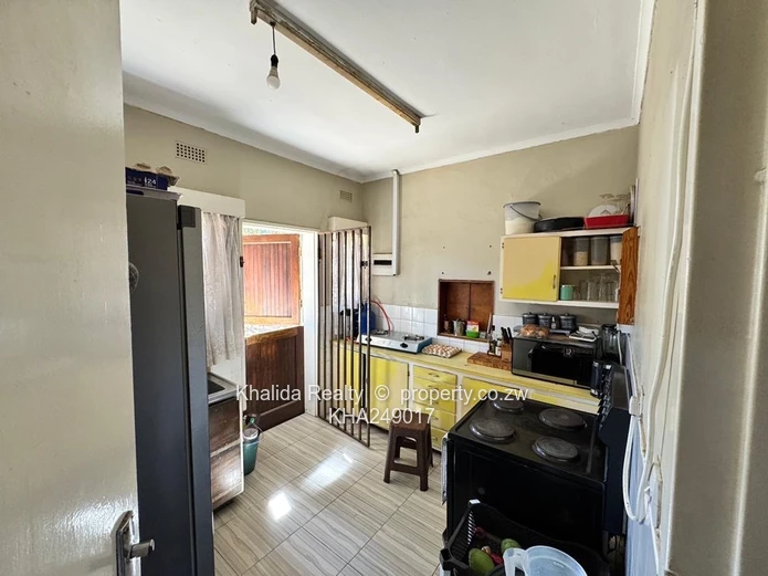 Avondale West house for rent