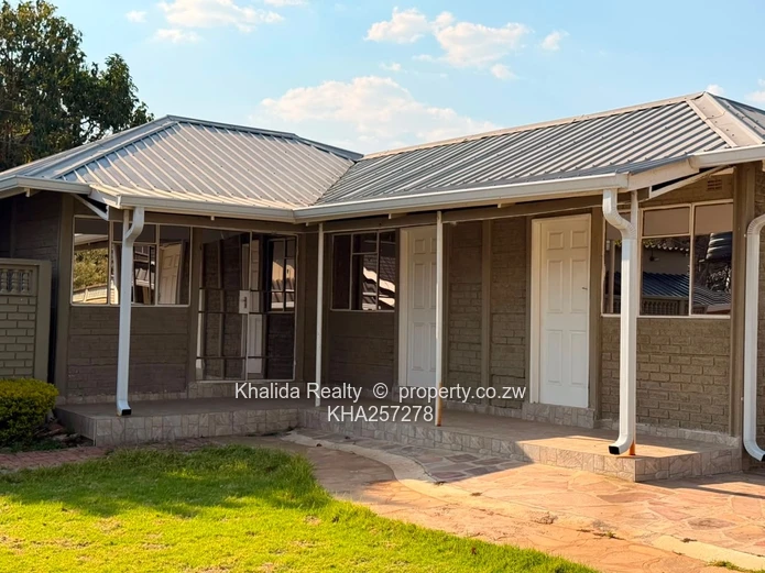 Eastlea Commercial property for rent 