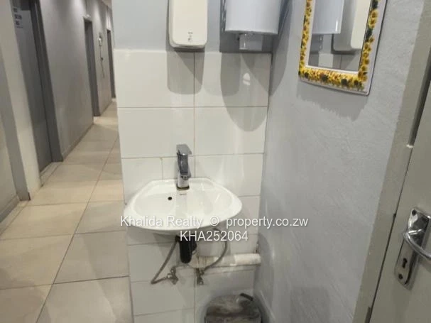 Machipisa Fully Equipped Private Hospital for Sale 