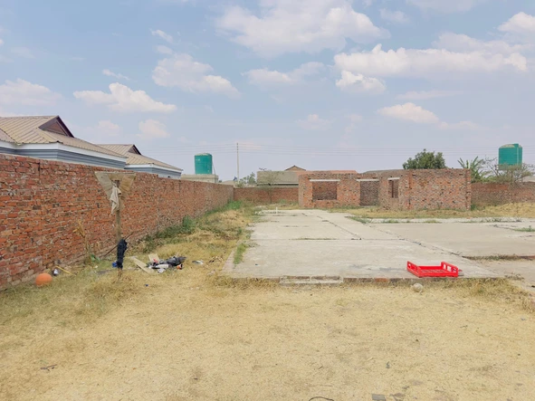 Stands & Residential Land