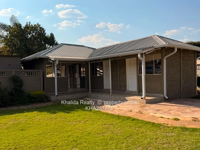 Eastlea Commercial property for rent 