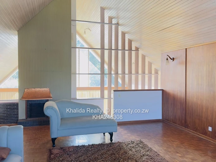 AVONDALE Executive Family Home | US$570k (Sole Mandate)