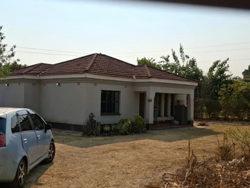 2 Bedroom House