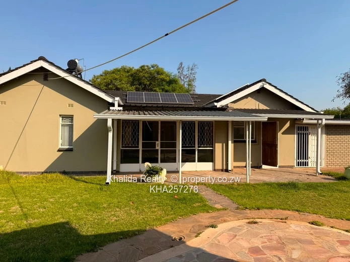 Eastlea Commercial property for rent 