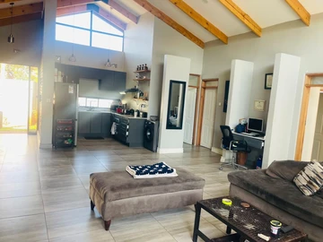 2 Bedroom Garden Flat