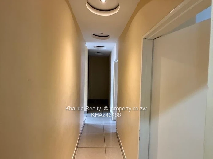 Waterfalls Mainway Meadows house for sale  (Sole Mandate)