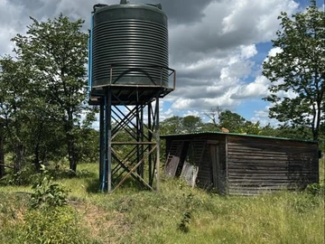 Commercial & Industrial Land