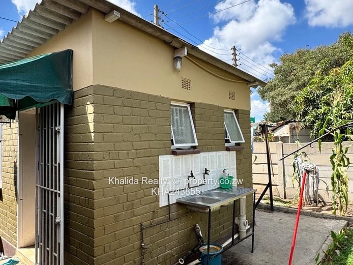 Msasa Park 2 roomed cottage for rent 