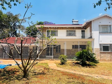 5 Bedroom House
