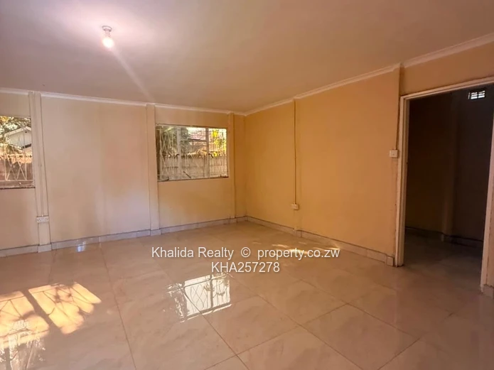 Eastlea Commercial property for rent 