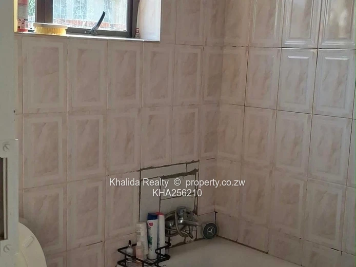 GOODHOPE WESTGATE LAND with a 2-BEDROOM COTTAGE FOR SALE