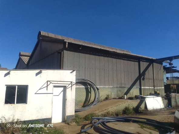 Commercial & Industrial Land