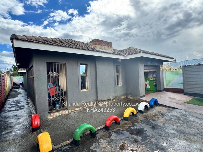 Dzivarasekwa extension house for rent