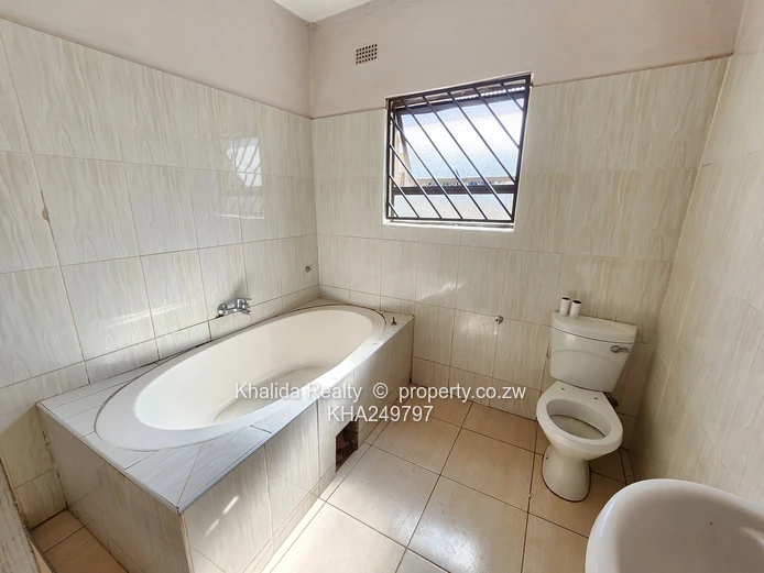 Madokero house for rent