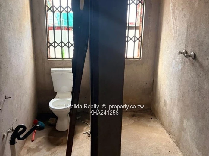 Prime Business Opportunity in Chitungwiza,Makoni