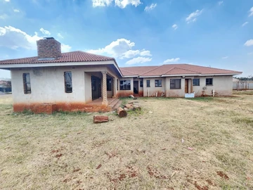 5 Bedroom House