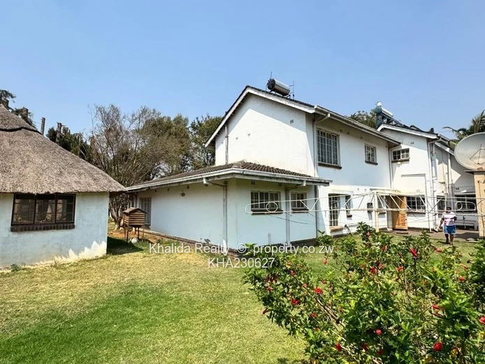 Borrowdale Harare drive double storey for rent