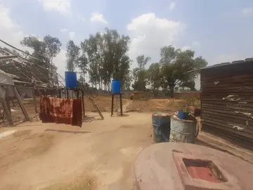 Stands & Residential Land