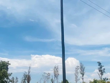 Commercial & Industrial Land