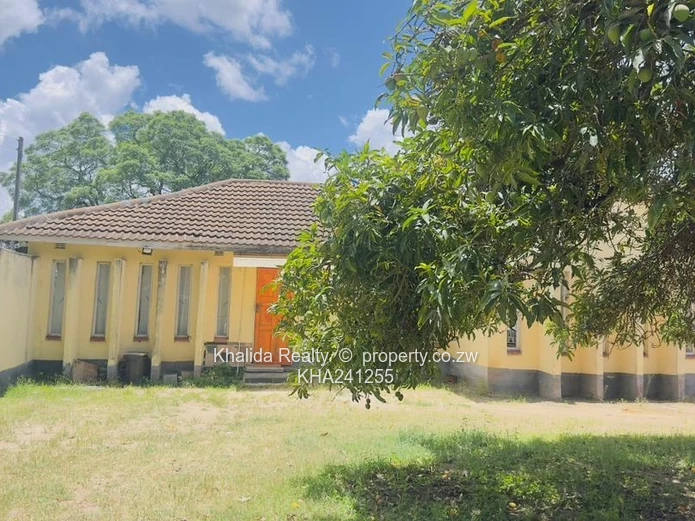 Hatfield Property with Twentydales Road Frontage for Sale