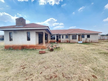 5 Bedroom House