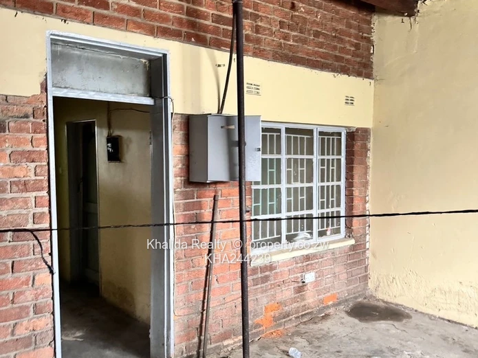 Chitungwiza town center shop for sale