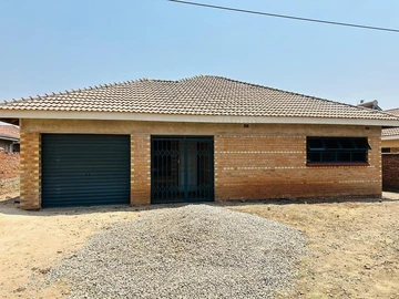4 Bedroom Townhouse Complex