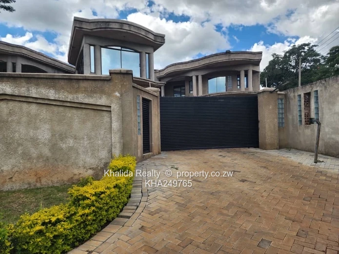 Philadelphia fully furnished double Storey for rent