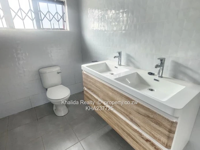 Adelaide park house for rent 