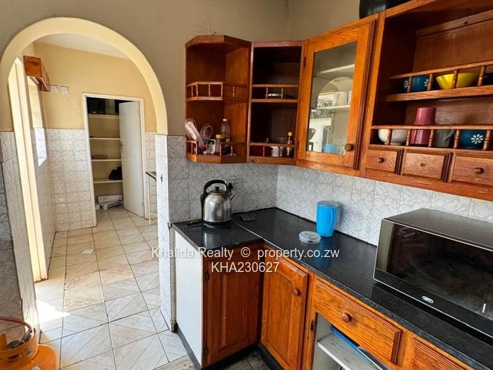 Borrowdale Harare drive double storey for rent