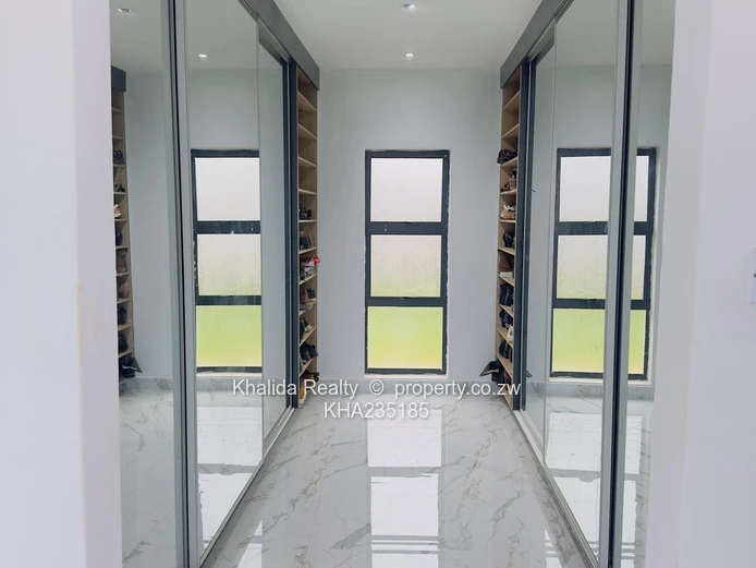 Mount Pleasant Heights - 5-Bed Luxury House For Sale