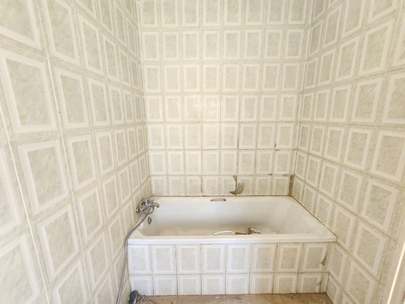 3 Bedroom Garden Flat