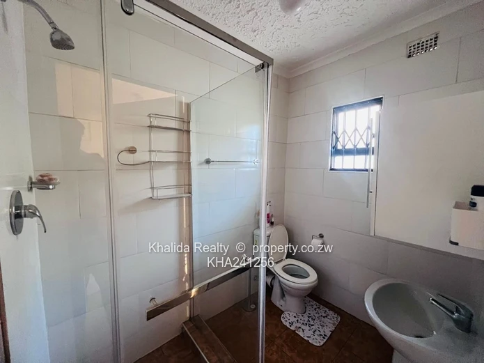 Rainham 3 bed House for sale  (Sole Mandate)